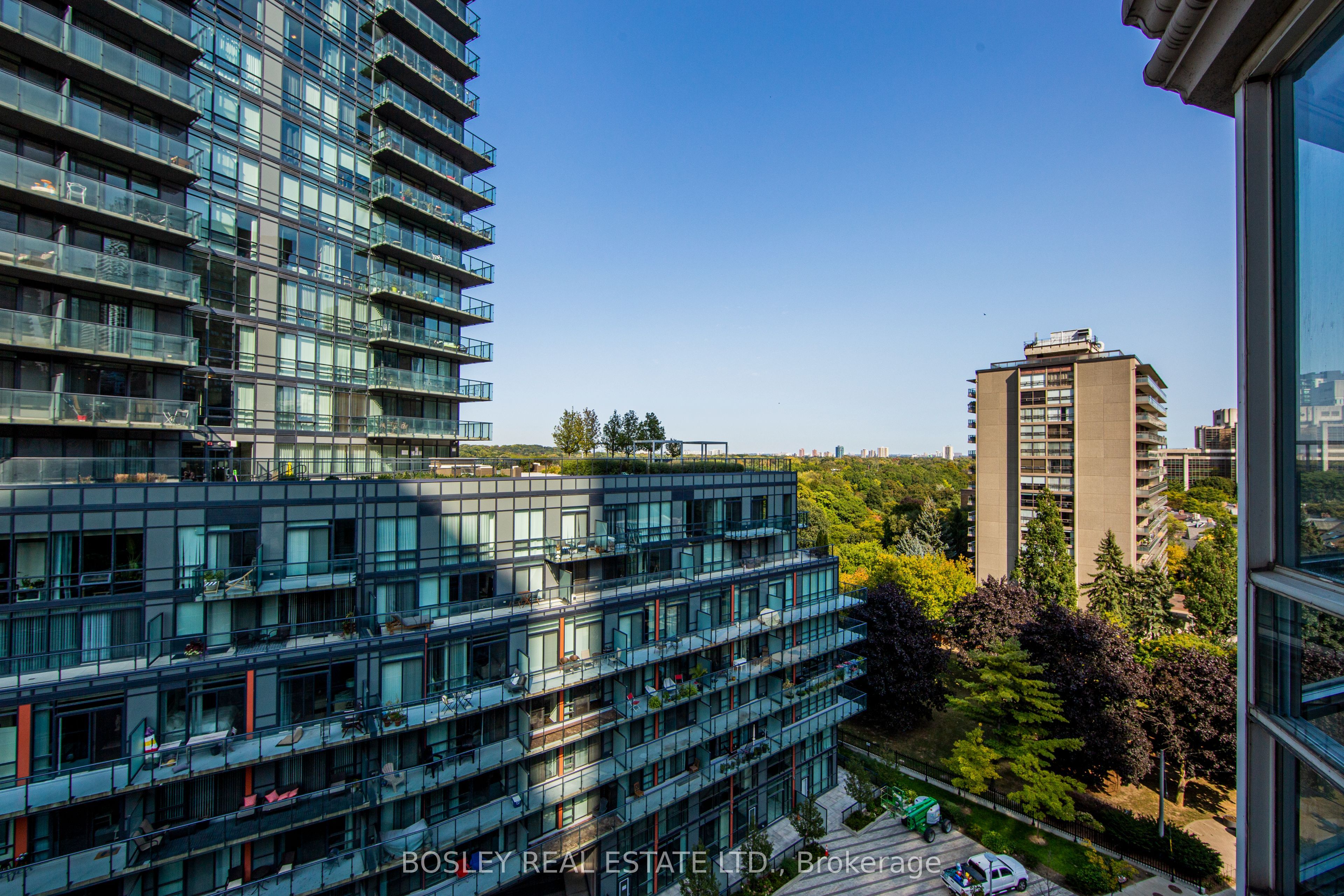 20 Collier Street 1008, Toronto, ON M4W 3Y4 photo 5