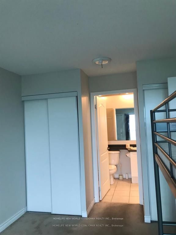 935 Sheppard Avenue W 703, Toronto, ON M3H 2T7 photo 3