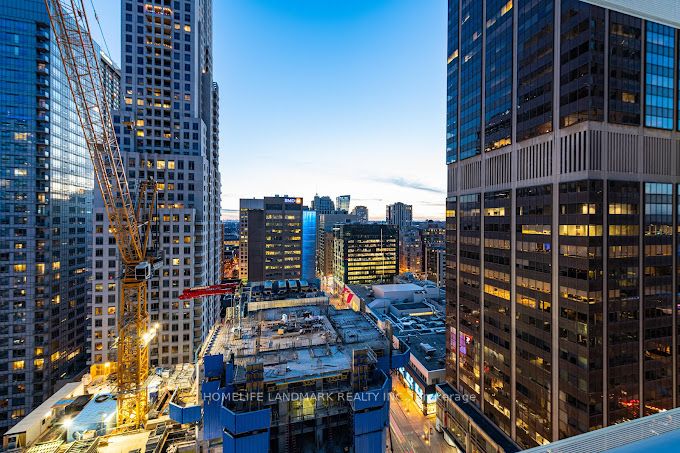1 Bloor St N/A E 1905, Toronto, ON M4W 1A9 photo 2