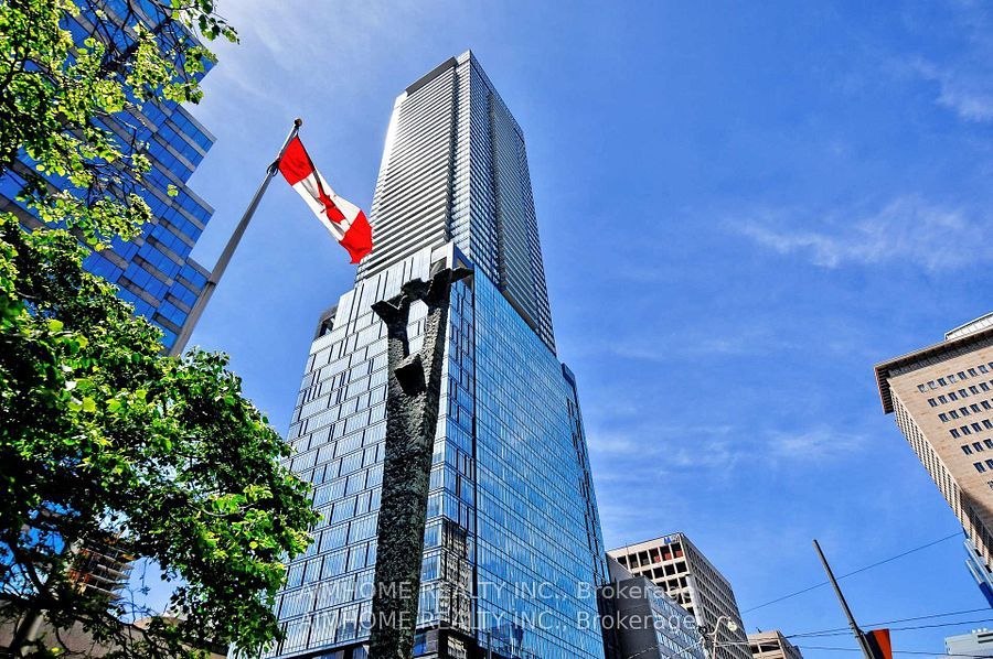 488 University Avenue 4203, Toronto, ON M5G 0C1 photo 2