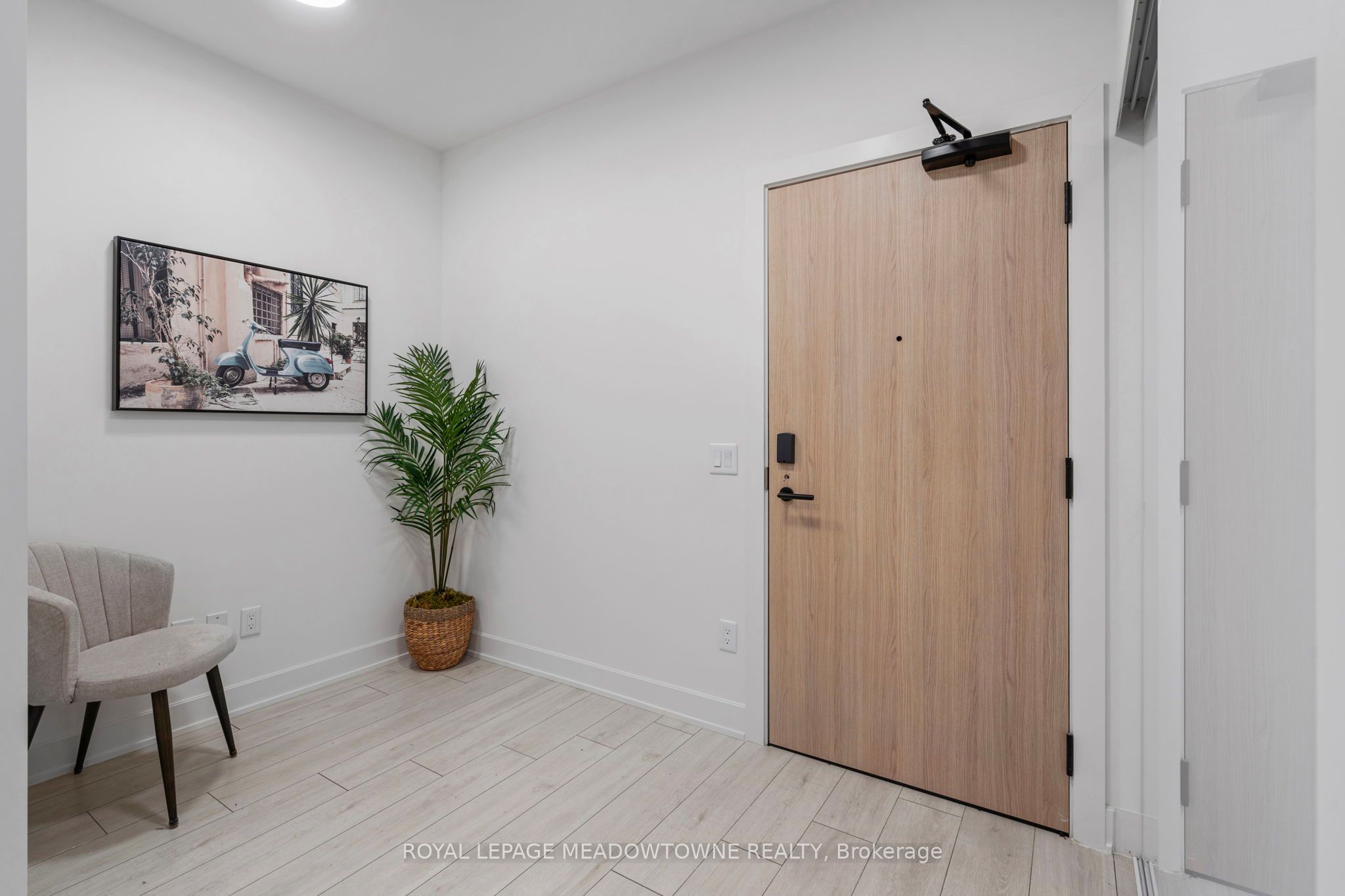 15 Mercer Street 813, Toronto, ON M5V 1H2 photo 4