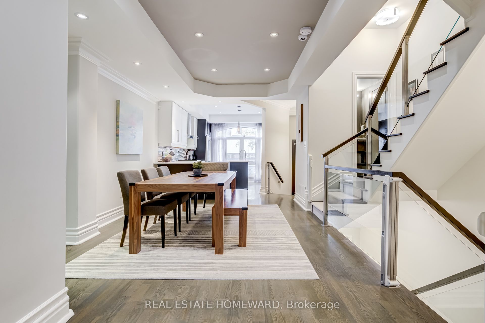 15C Alcorn Avenue, Toronto, ON M4V 1E5 photo 3