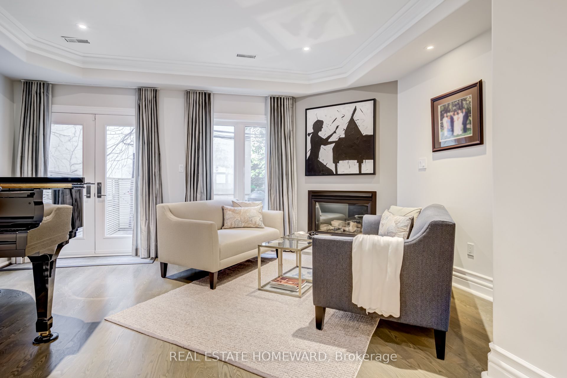 15C Alcorn Avenue, Toronto, ON M4V 1E5 photo 5