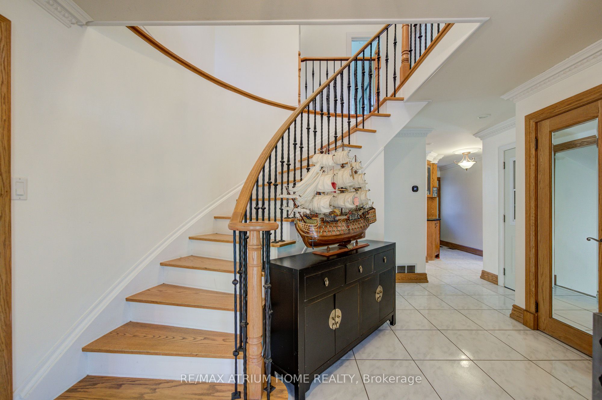 8 Patrick Boulevard, Toronto, ON M2J 3K8 photo 4