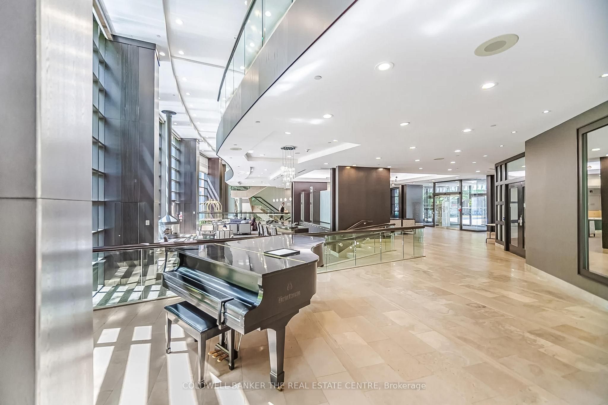 23 Sheppard Avenue E 912, Toronto, ON M2N 0C8 photo 3