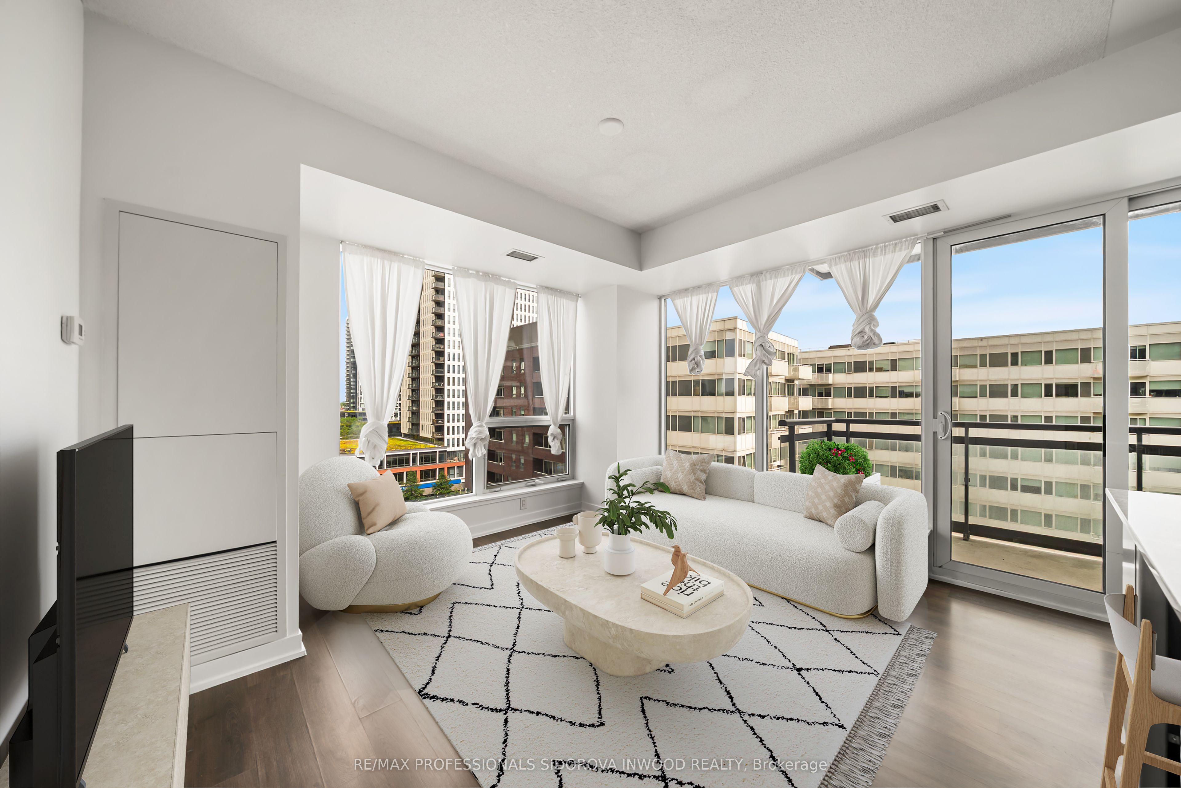 225 Sackville Street 703, Toronto, ON M5A 0B9 photo 3