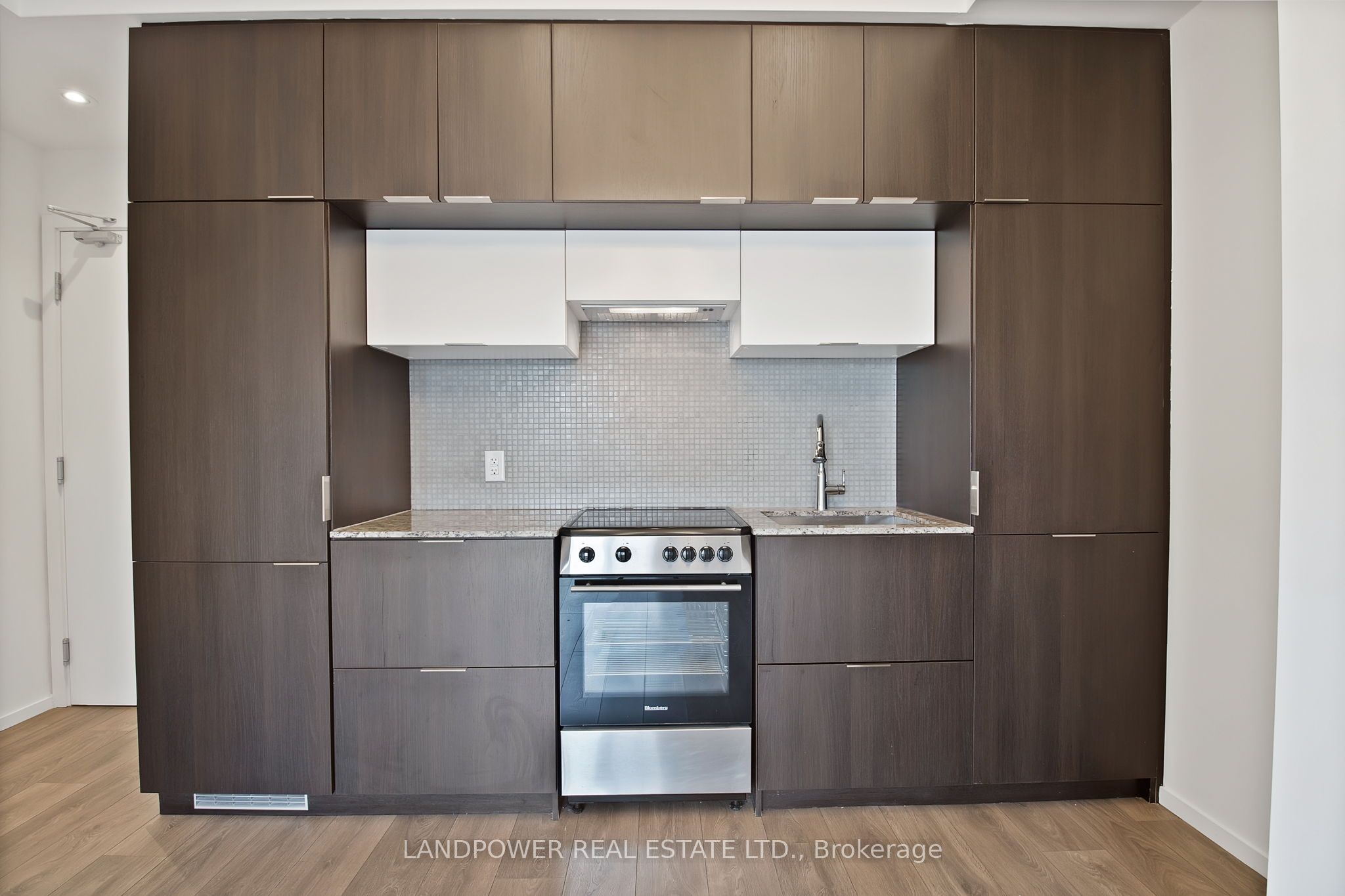 159 Dundas Street E 1107, Toronto, ON M5B 0A9 photo 5