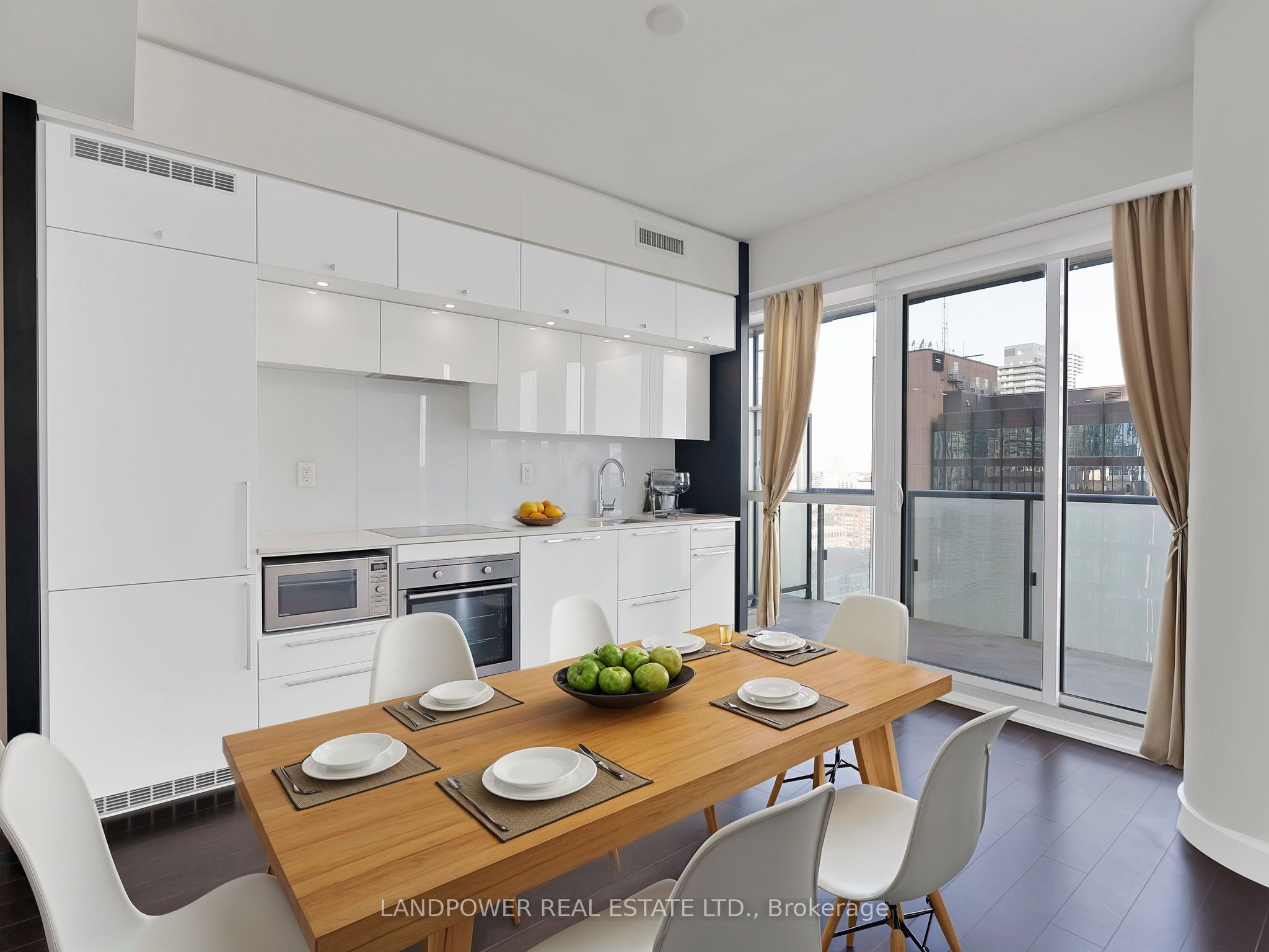 15 Grenville Street 2609, Toronto, ON M4Y 0B9 photo 4