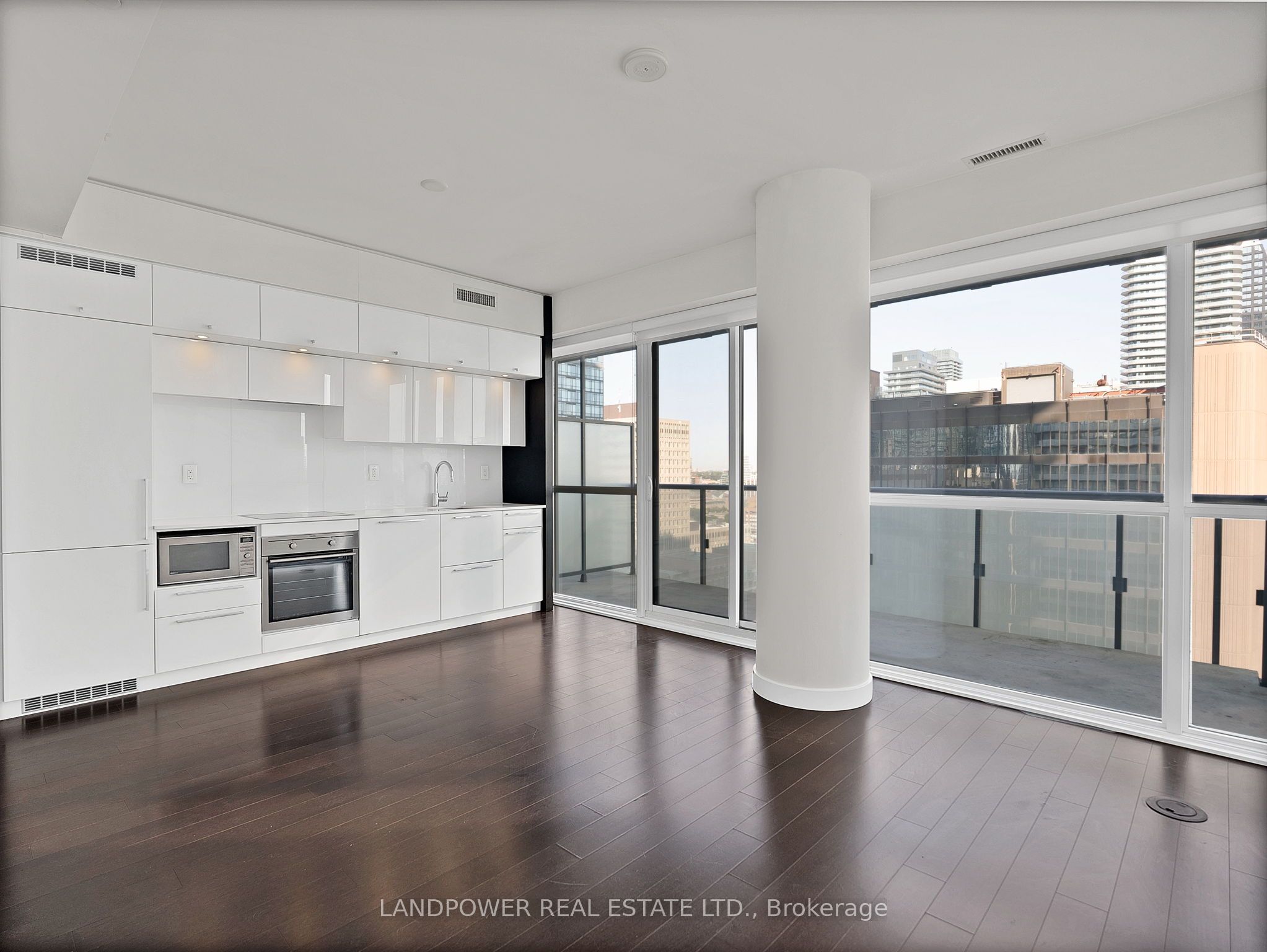 15 Grenville Street 2609, Toronto, ON M4Y 0B9 photo 5
