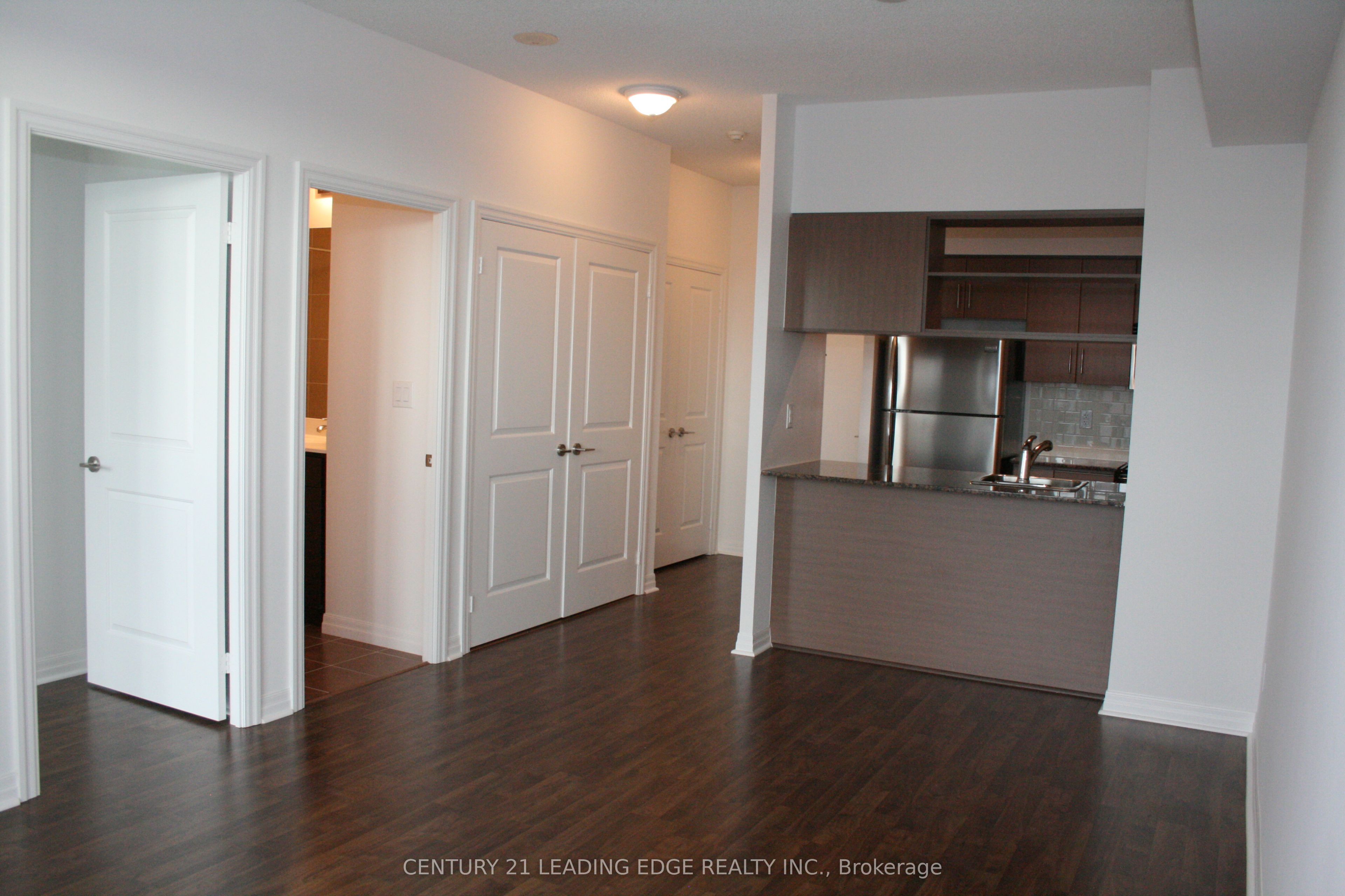 30 Herons Hill Way 1703, Toronto, ON M2J 0A7