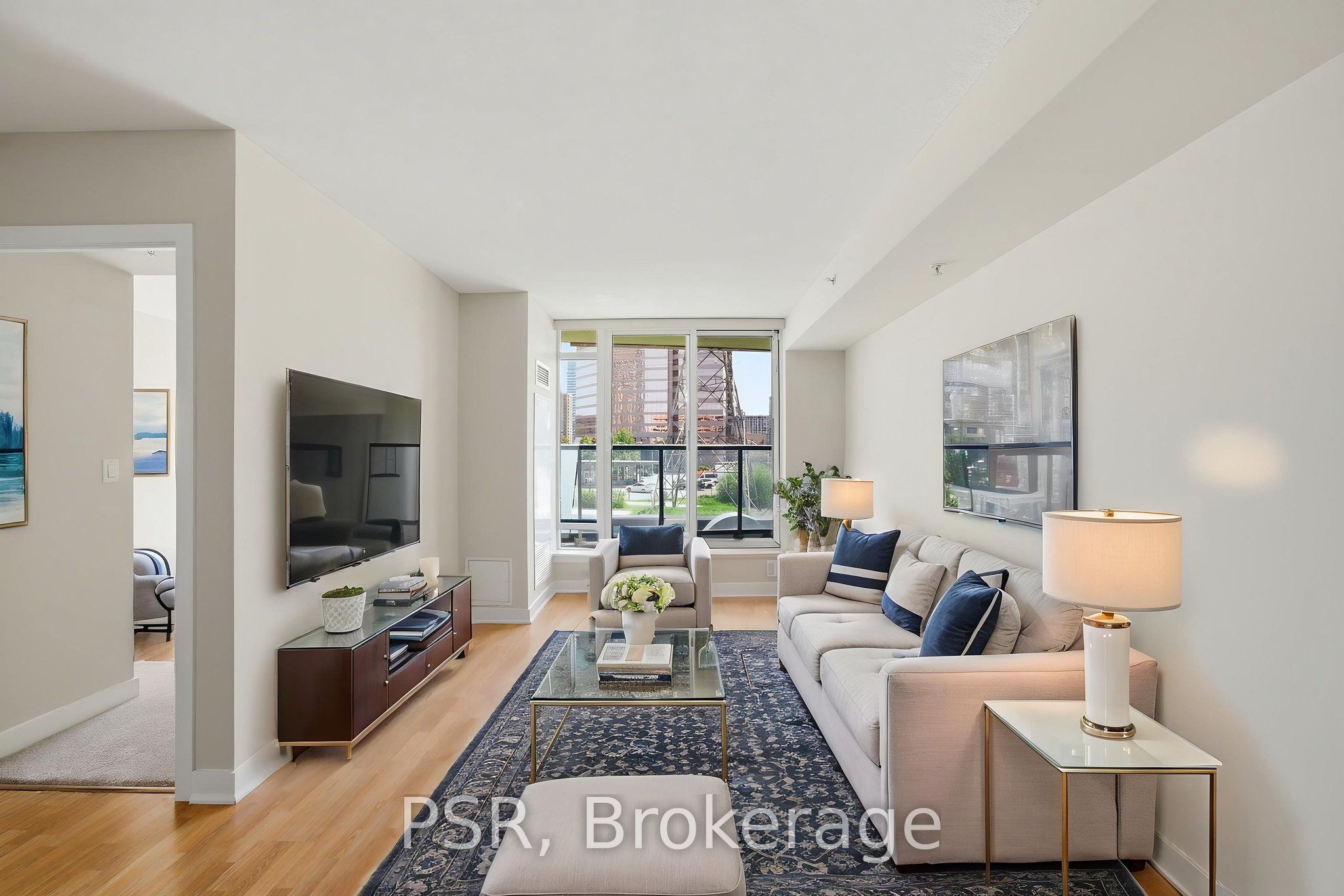 5740 Yonge Street #210, Toronto, ON M2N 5S3