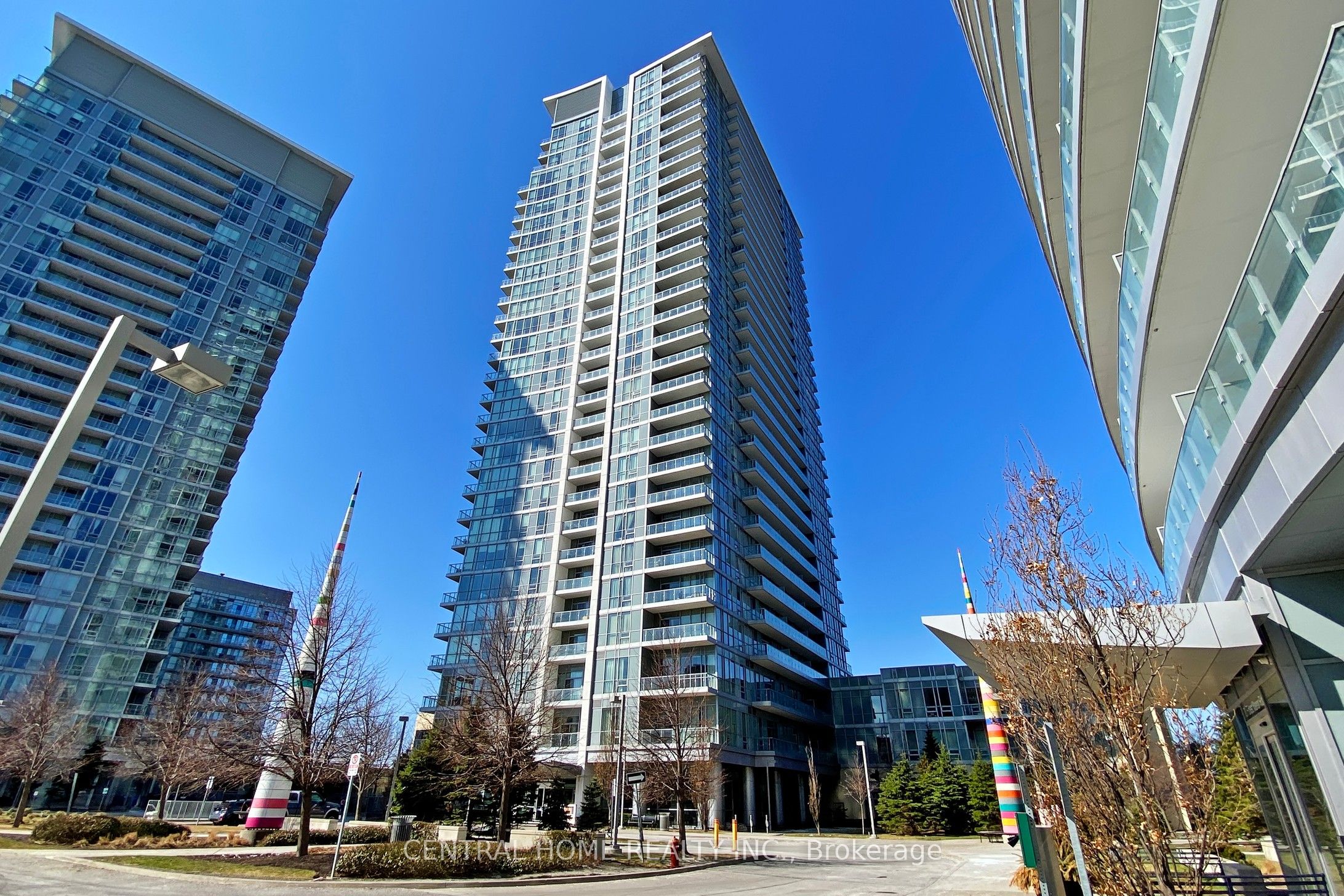 66 Forest Manor Road 1909, Toronto, ON M2J 0B7 photo 3