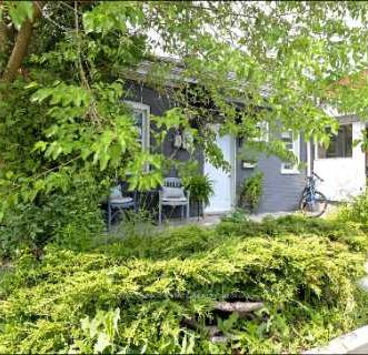 44 Mitchell Avenue, Toronto, ON M6J 1B9