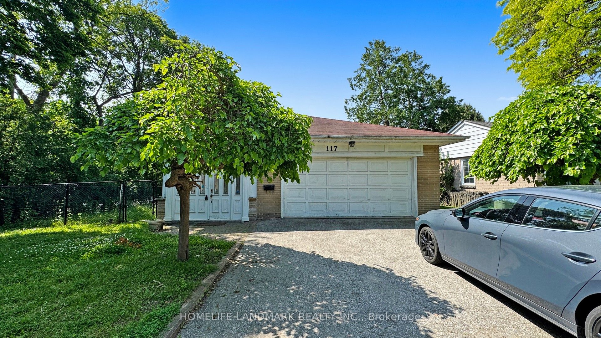 117 Arjay Crescent, Toronto, ON M2L 1C6 photo 4