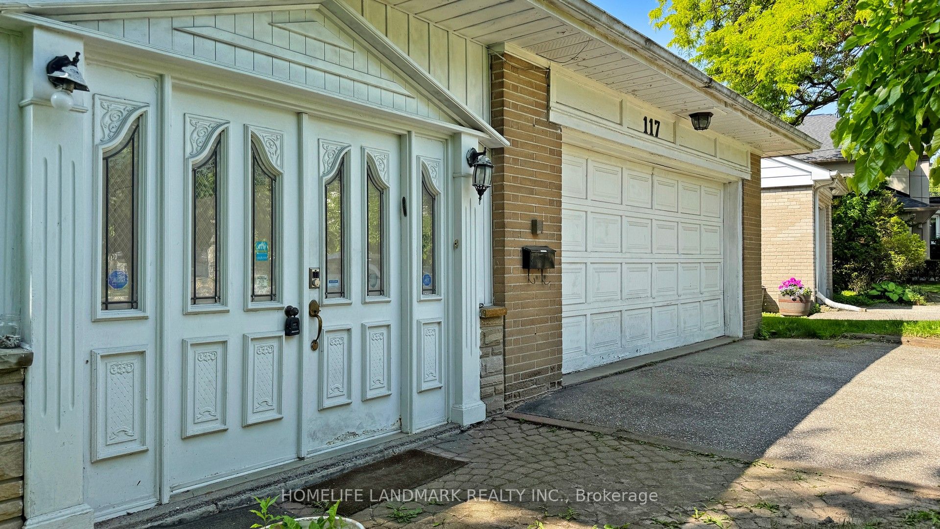 117 Arjay Crescent, Toronto, ON M2L 1C6 photo 5