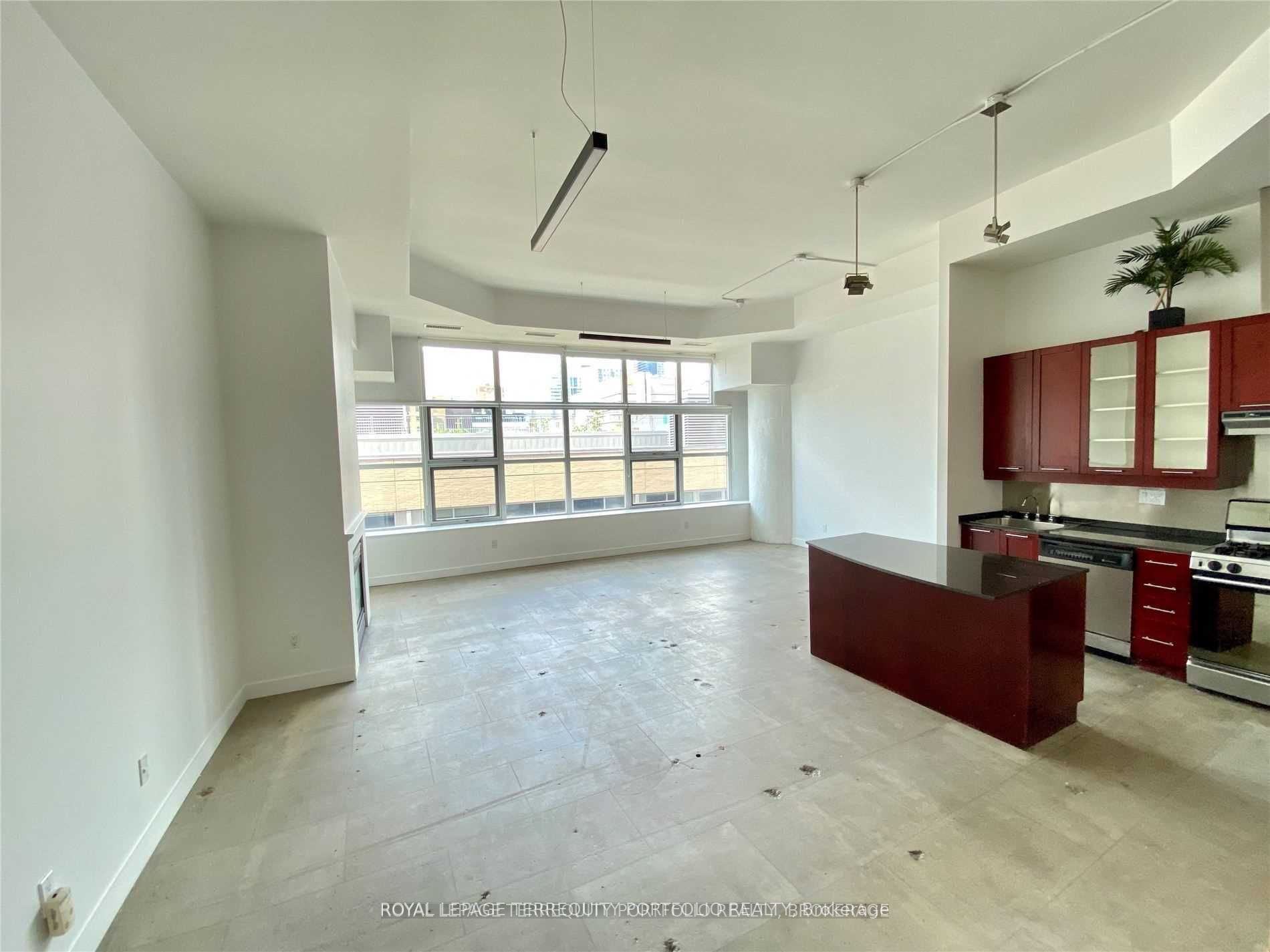 155 Dalhousie Street 403, Toronto, ON M5B 2P7 photo 2