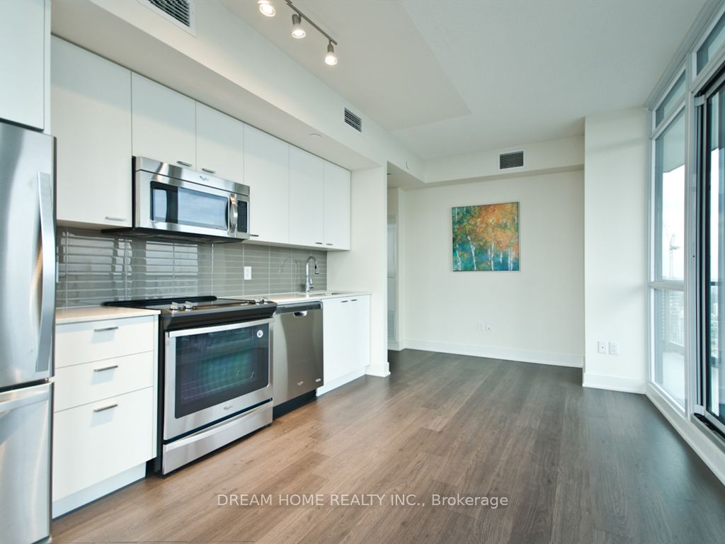 30 Roehampton Avenue 2902, Toronto, ON M4P 0B9 photo 4