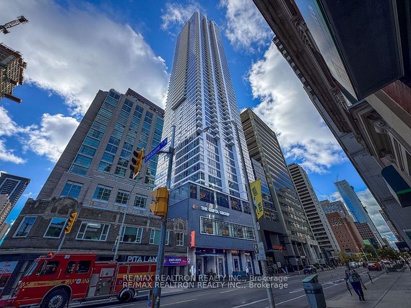 395 Bloor Street E 4711, Toronto, ON M4W 0B4