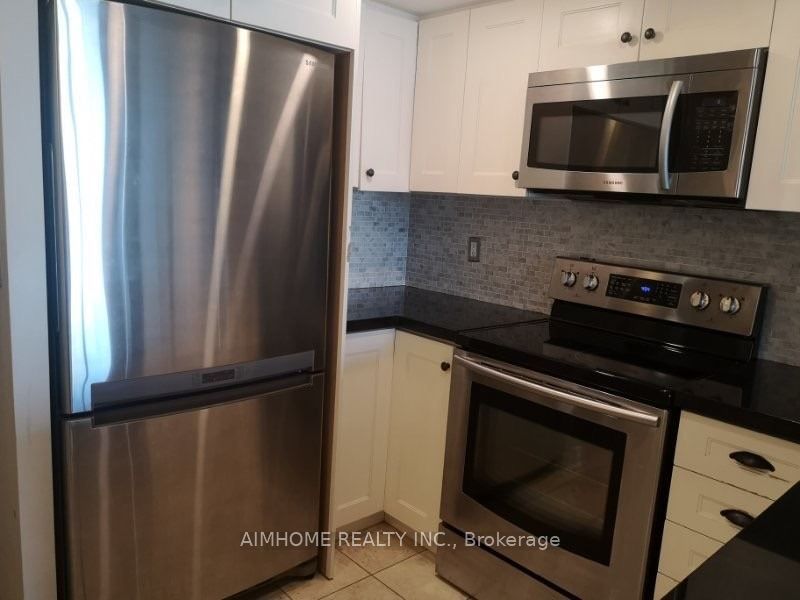 8 Park Road 2108, Toronto, ON M4W 3S5 photo 3