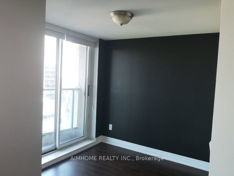 8 Park Road 2108, Toronto, ON M4W 3S5 photo 5