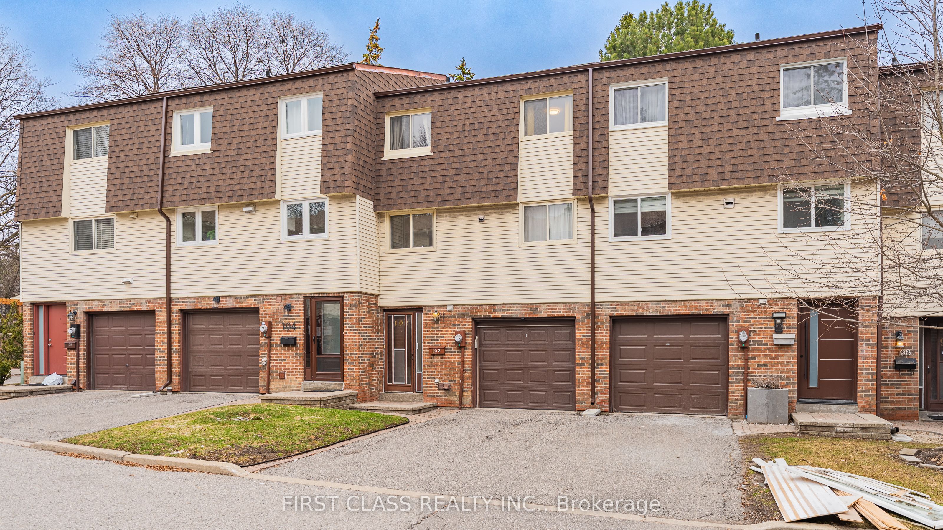 102 Jenny Wrenway Way, Toronto, ON M2H 2Z2 photo 3
