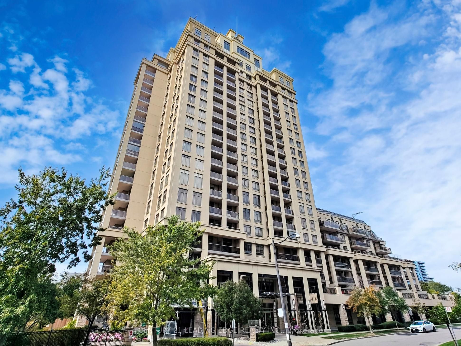 18 Kenaston Garden 1601, Toronto, ON M2K 3C7 photo 2