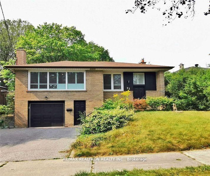 24 Fenelon Drive Basement, Toronto, ON M3A 3K3