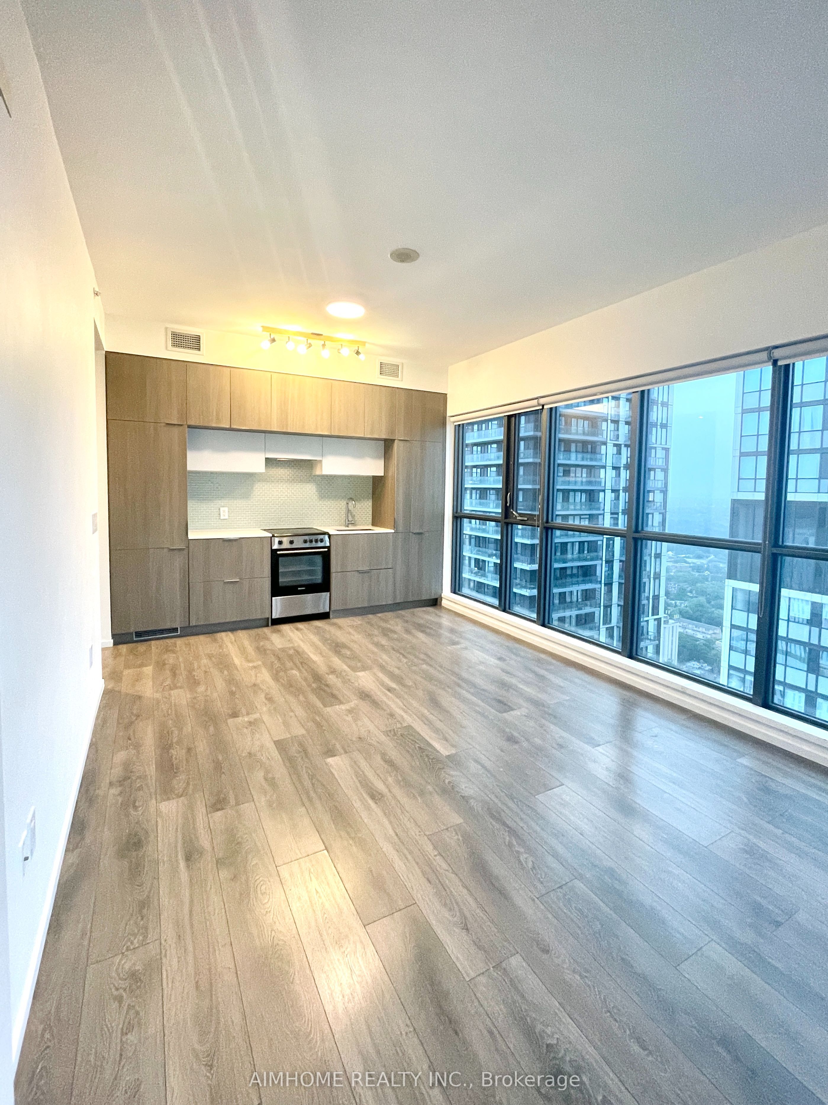 159 Dundas Street E 4105, Toronto, ON M5B 0A9 photo 2