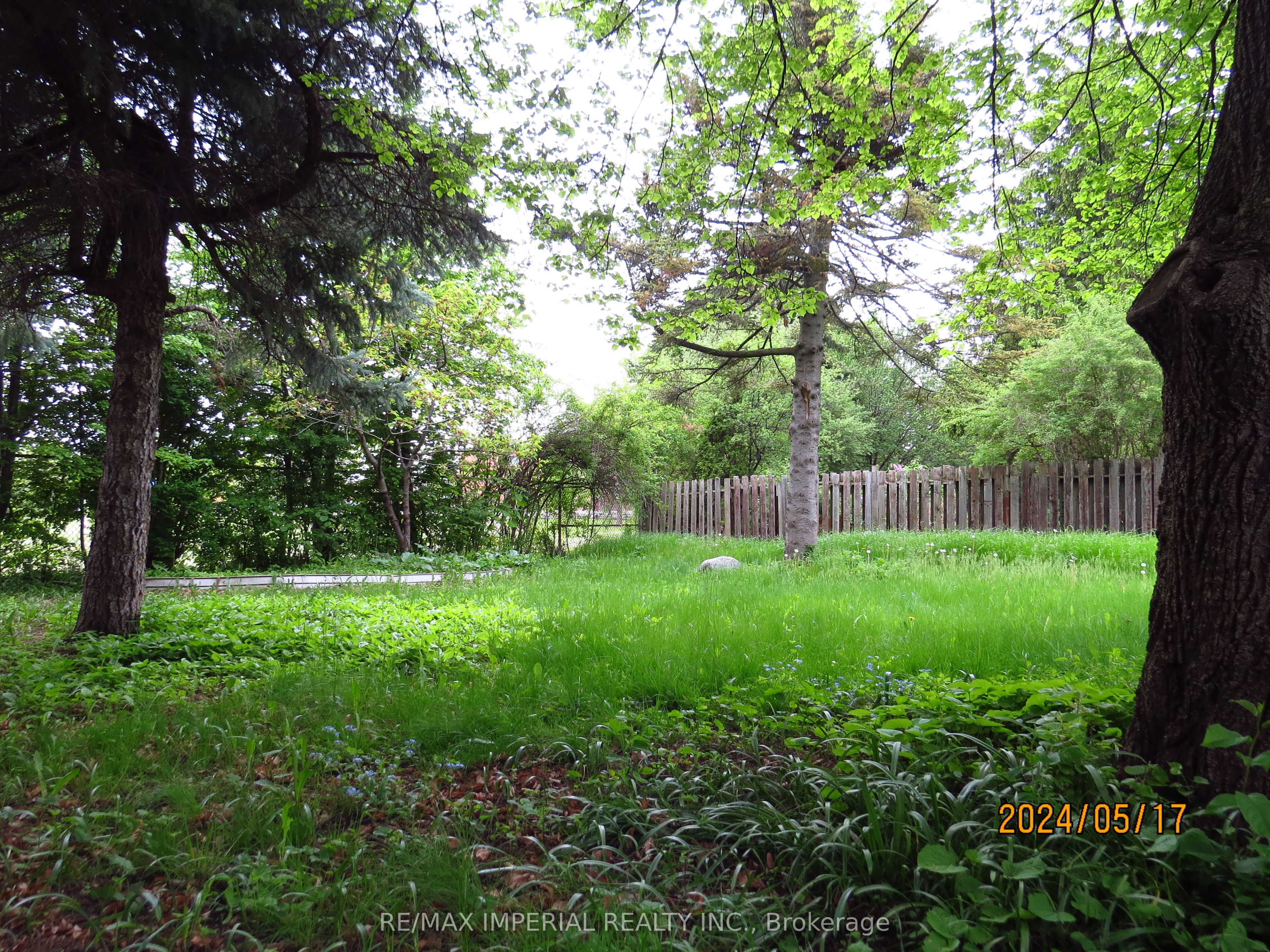 47 Kempsell Crescent, Toronto, ON M2J 2Z6