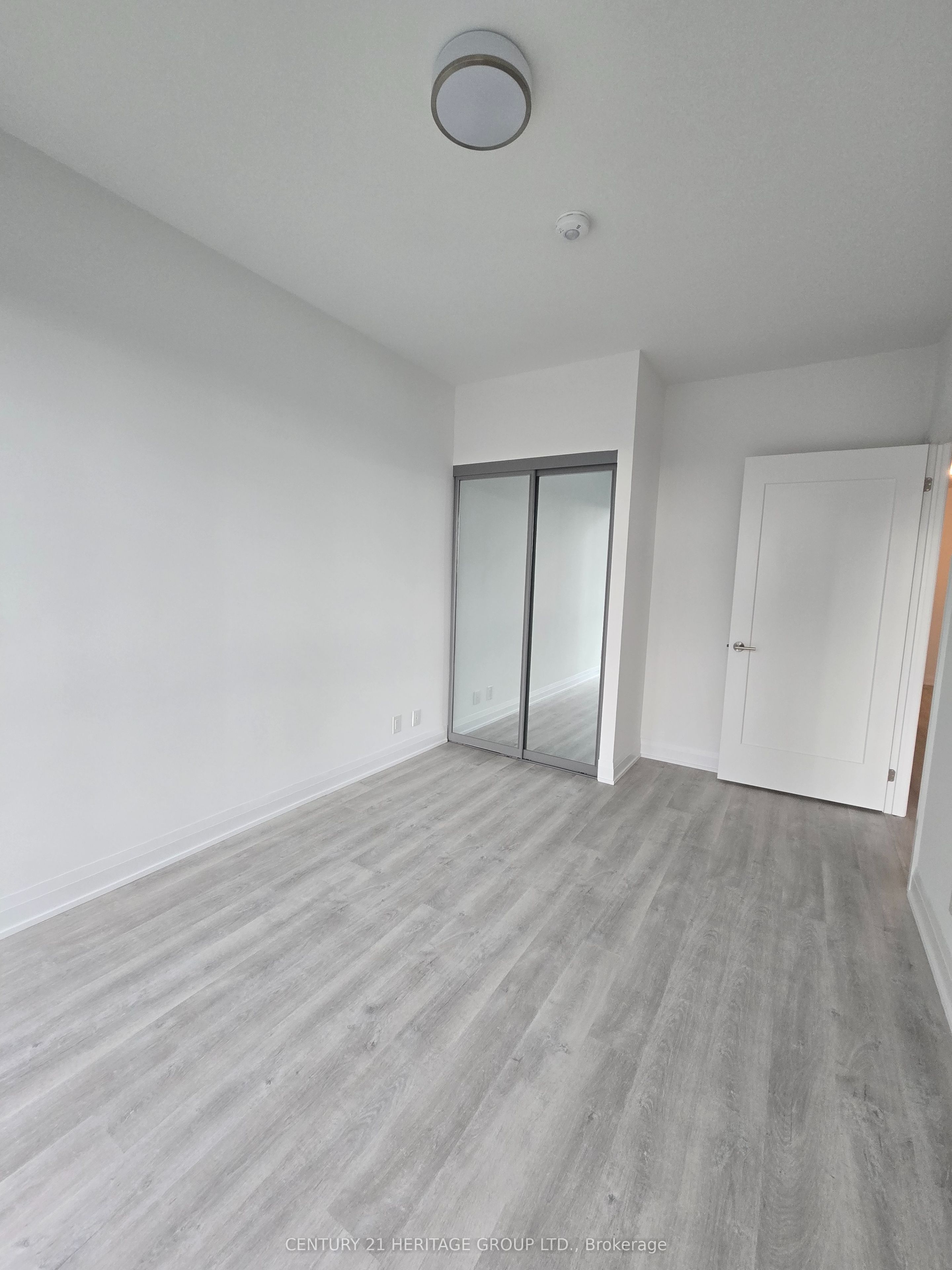 65 Broadway Avenue S 1507, Toronto, ON M4P 1T9 photo 5