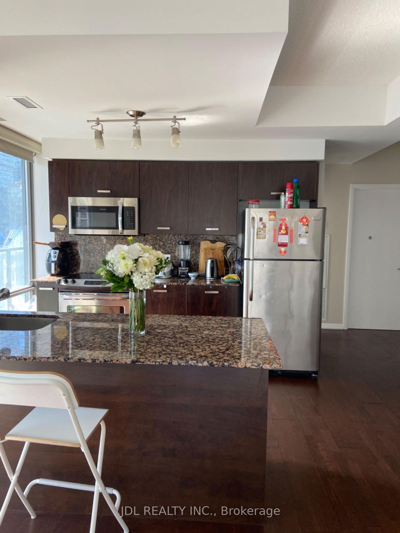 832 Bay St Street 1605, Toronto, ON M5S 1Z6 photo 5