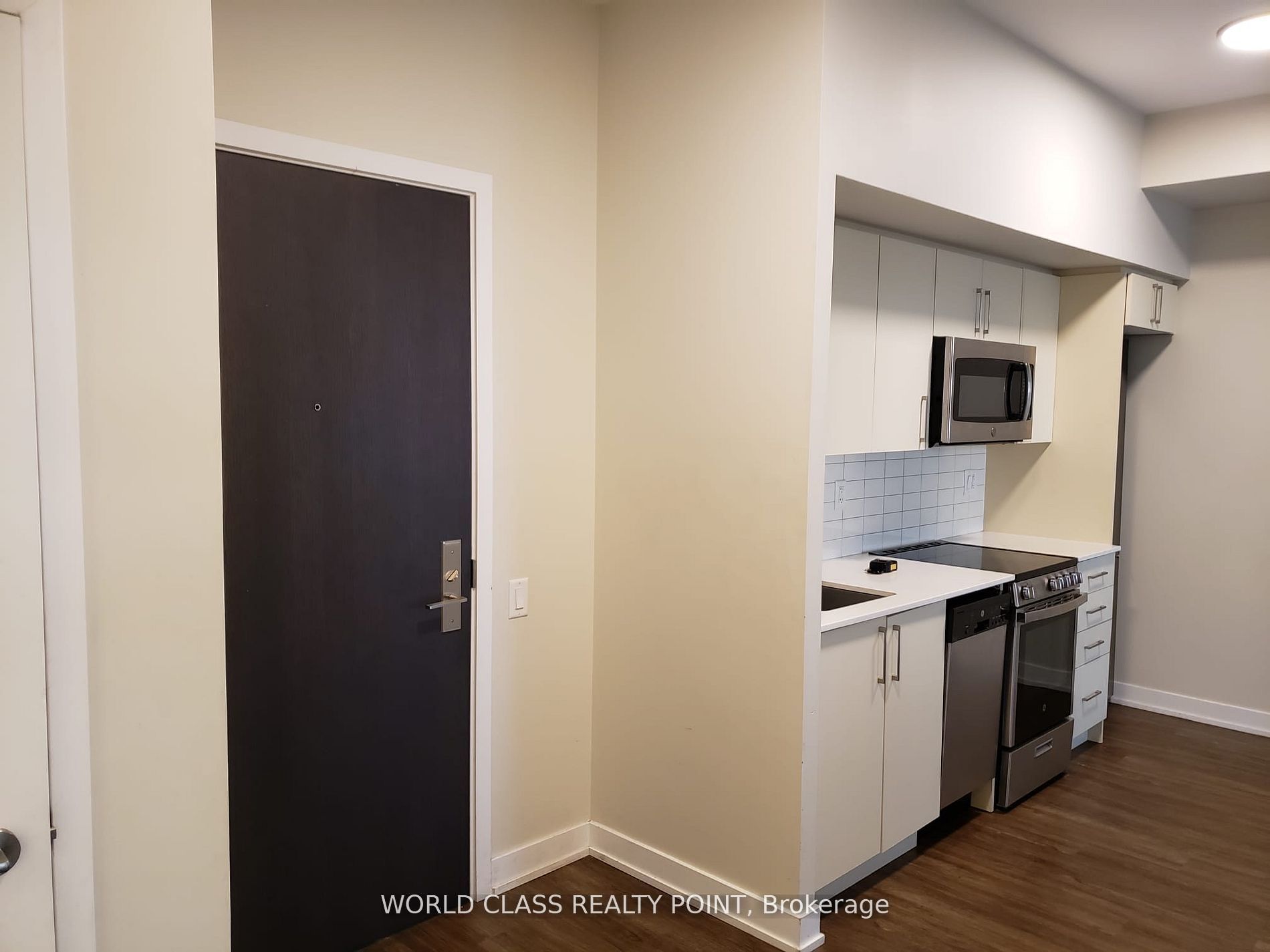 38 Monte Kwinter Court 716, Toronto, ON M3H 0E2 photo 2