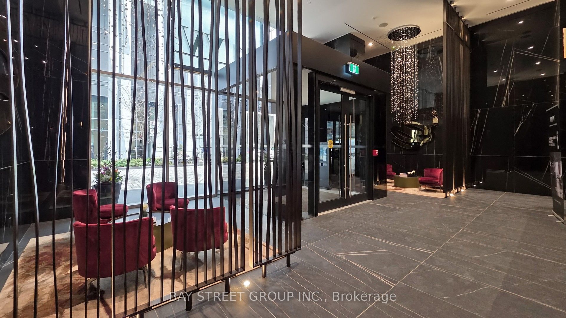 11 Yorkville Avenue 2312, Toronto, ON M4W 0B7 photo 3