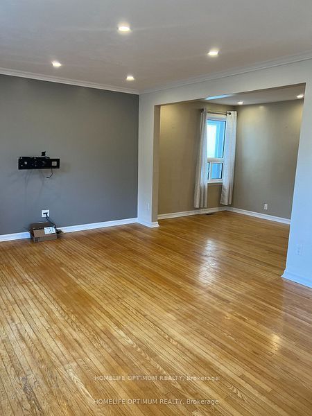 51 Northwood Drive, Toronto, ON M2M 2J9 photo 4