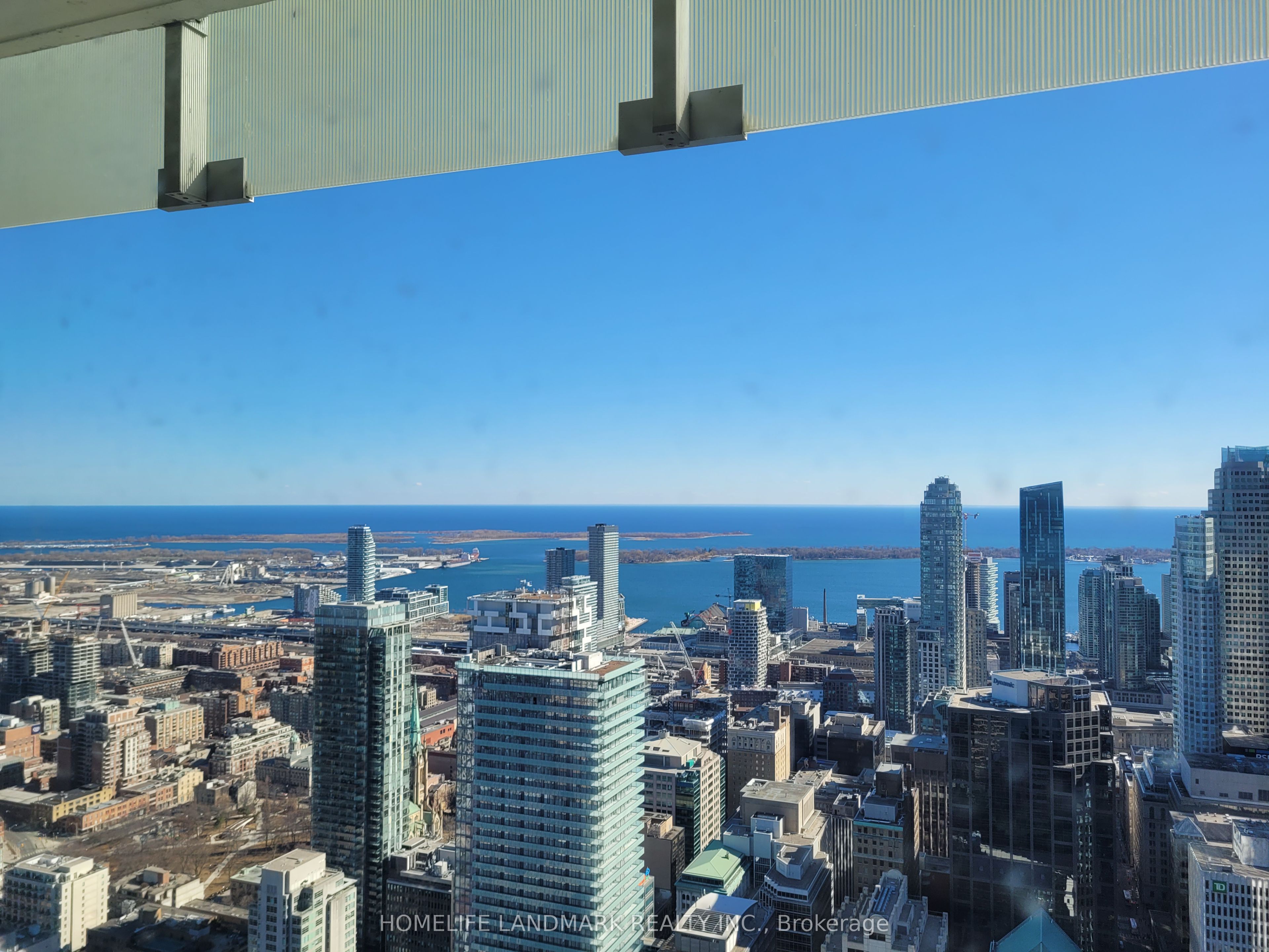 197 Yonge Street 5508, Toronto, ON M5B 1M4