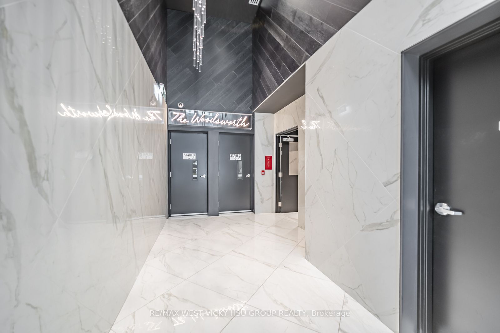 458 Richmond Street W 806, Toronto, ON M5V 0S9 photo 2