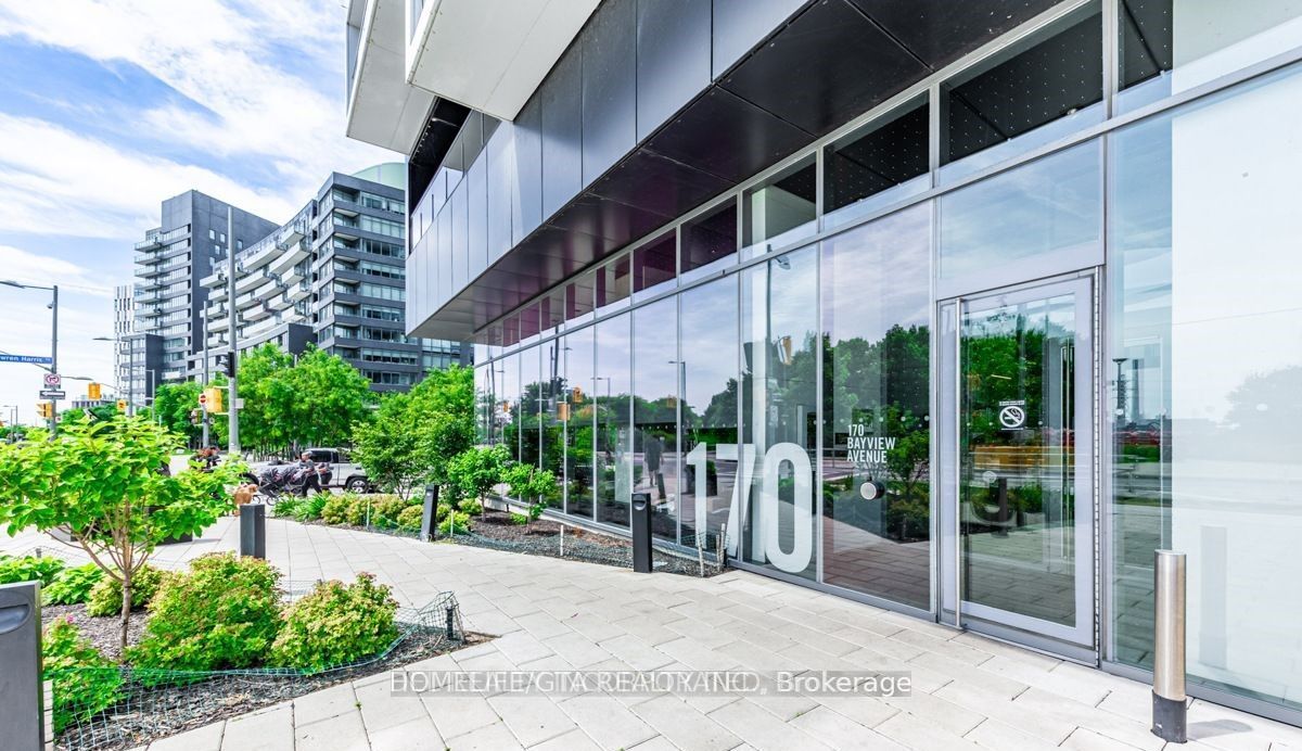 170 Bayview Avenue 612, Toronto, ON M5A 0M4 photo 4