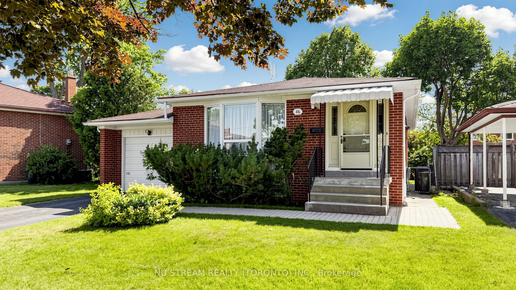 86 Brian Drive, Toronto, ON M2J 3Y5 photo 2