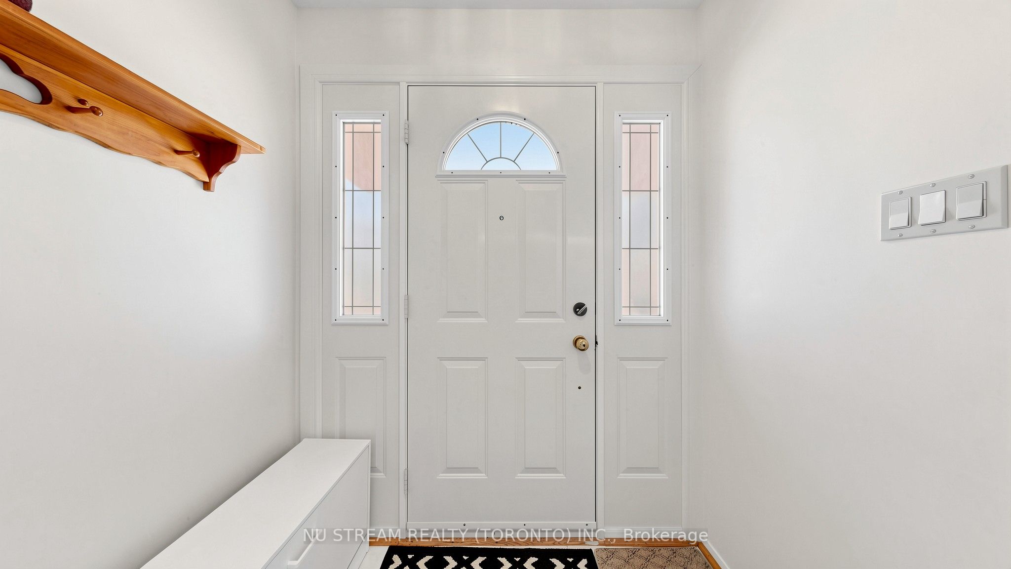 86 Brian Drive, Toronto, ON M2J 3Y5 photo 4