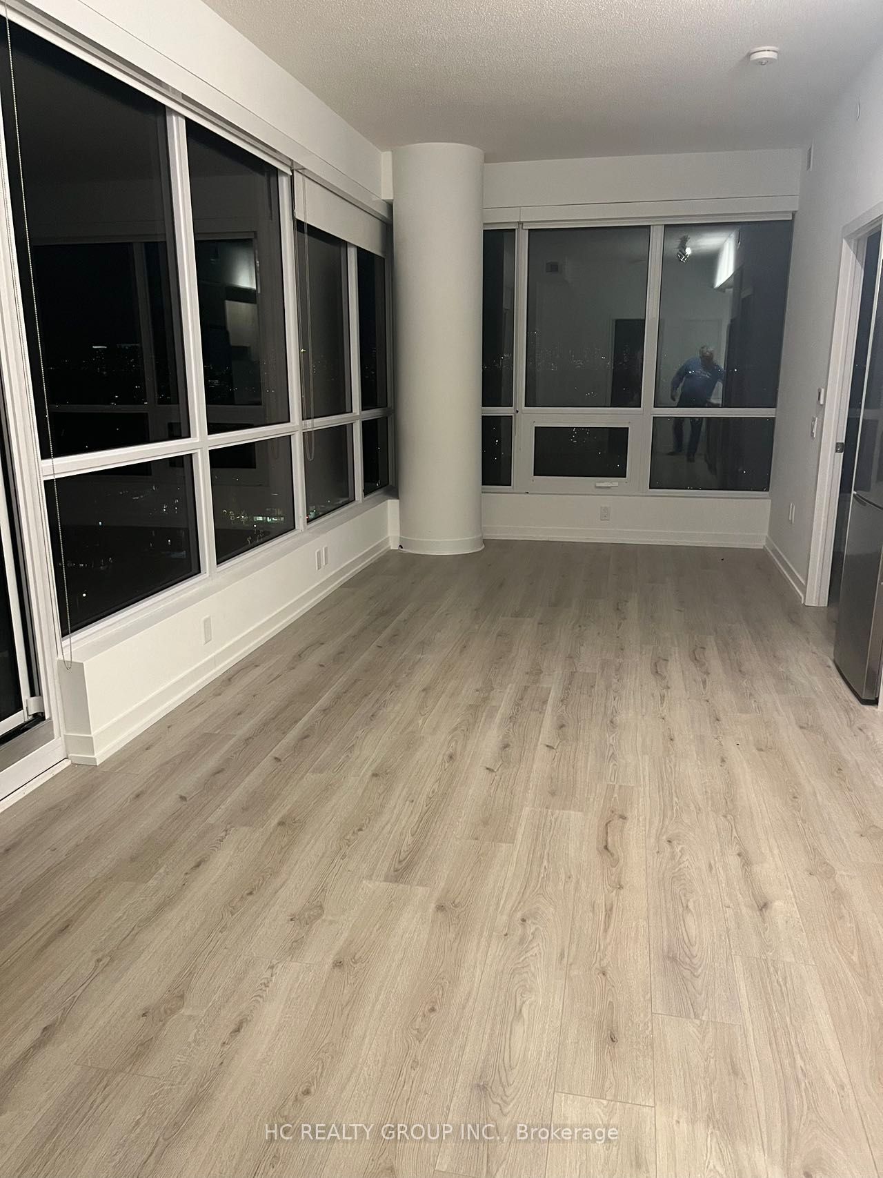 395 Bloor Street E 1905, Toronto, ON M4W 0B4 photo 4