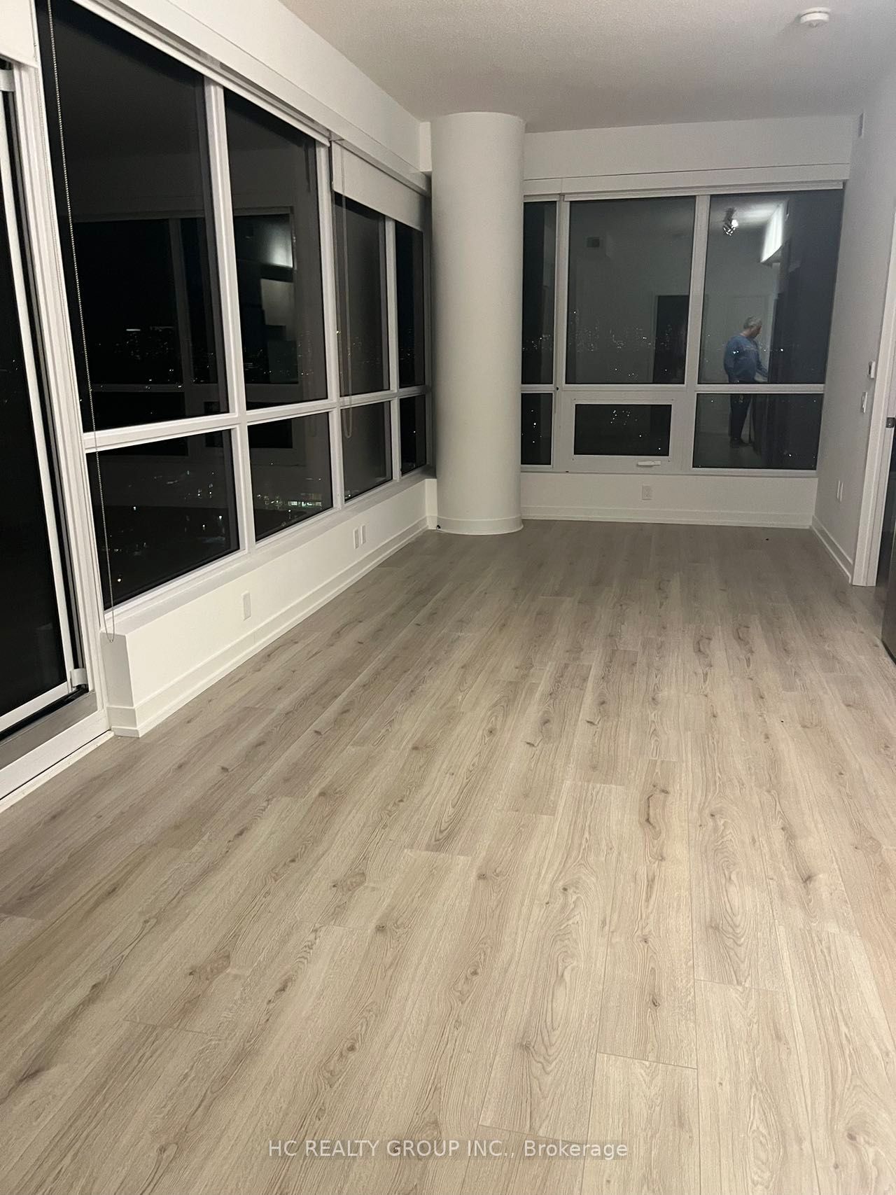 395 Bloor Street E 1905, Toronto, ON M4W 0B4 photo 5