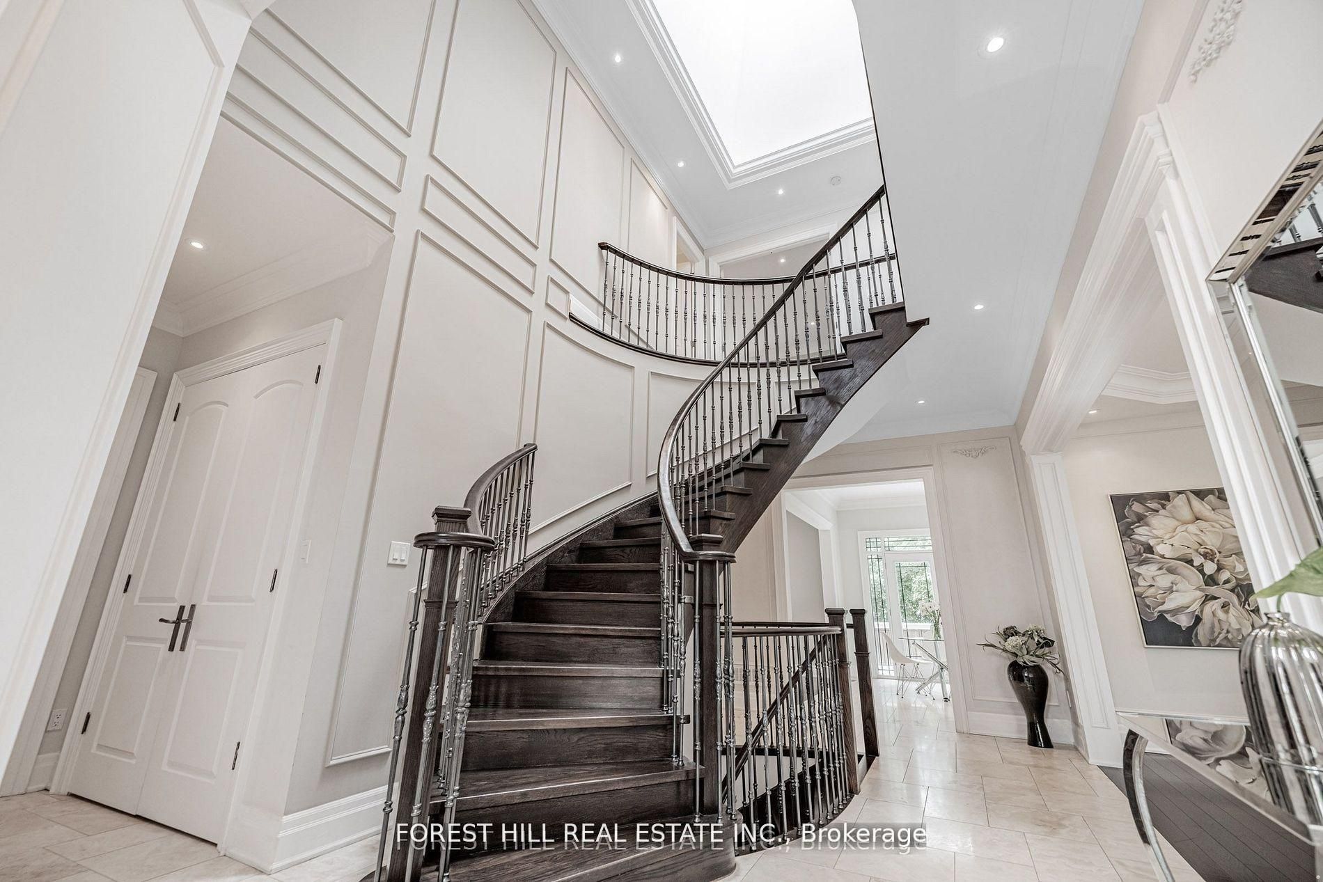 47 Terrace Avenue, Toronto, ON M2R 1G1 photo 2