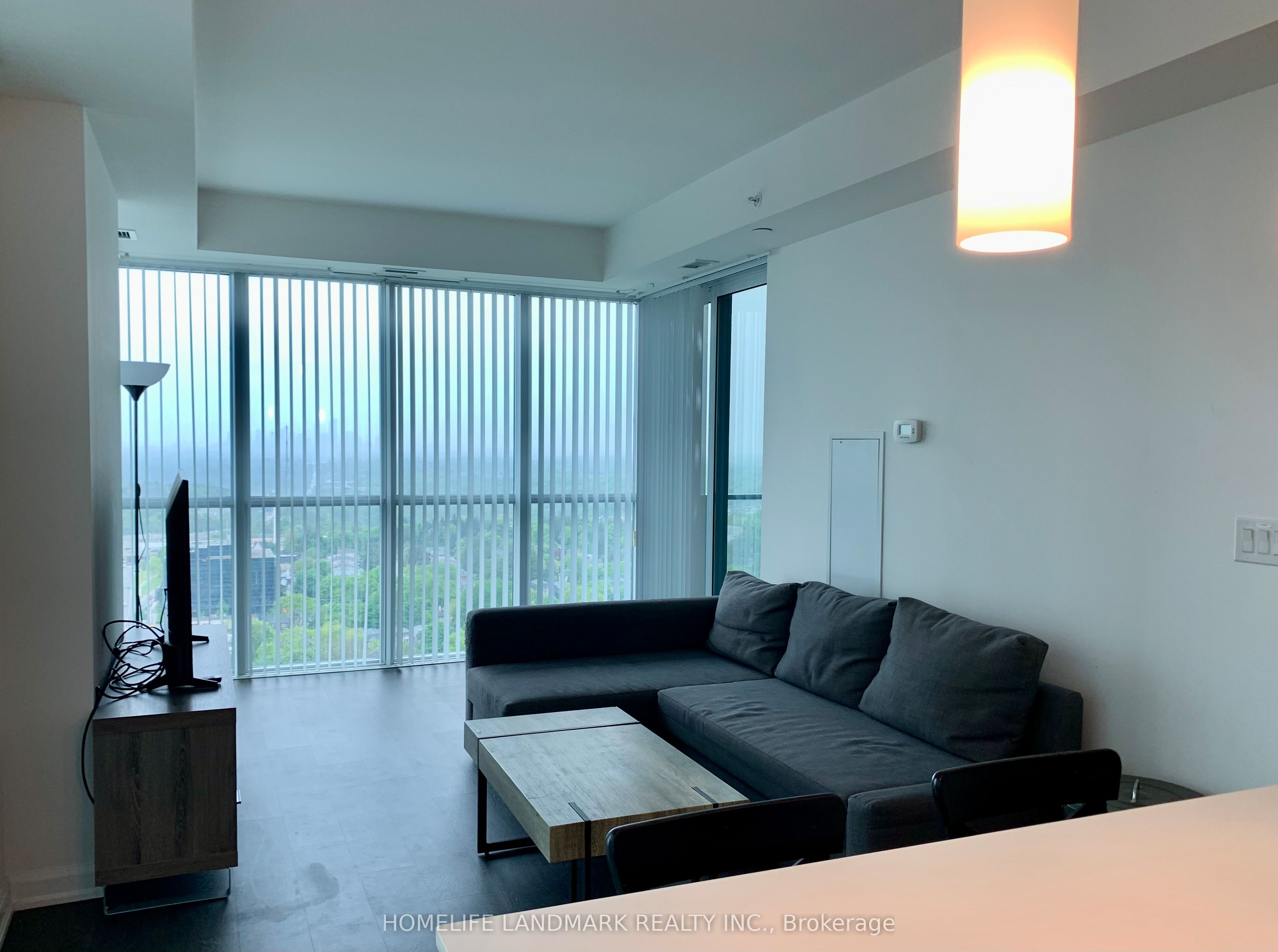 11 Bogert Avenue 2402, Toronto, ON M2N 0H4 photo 3