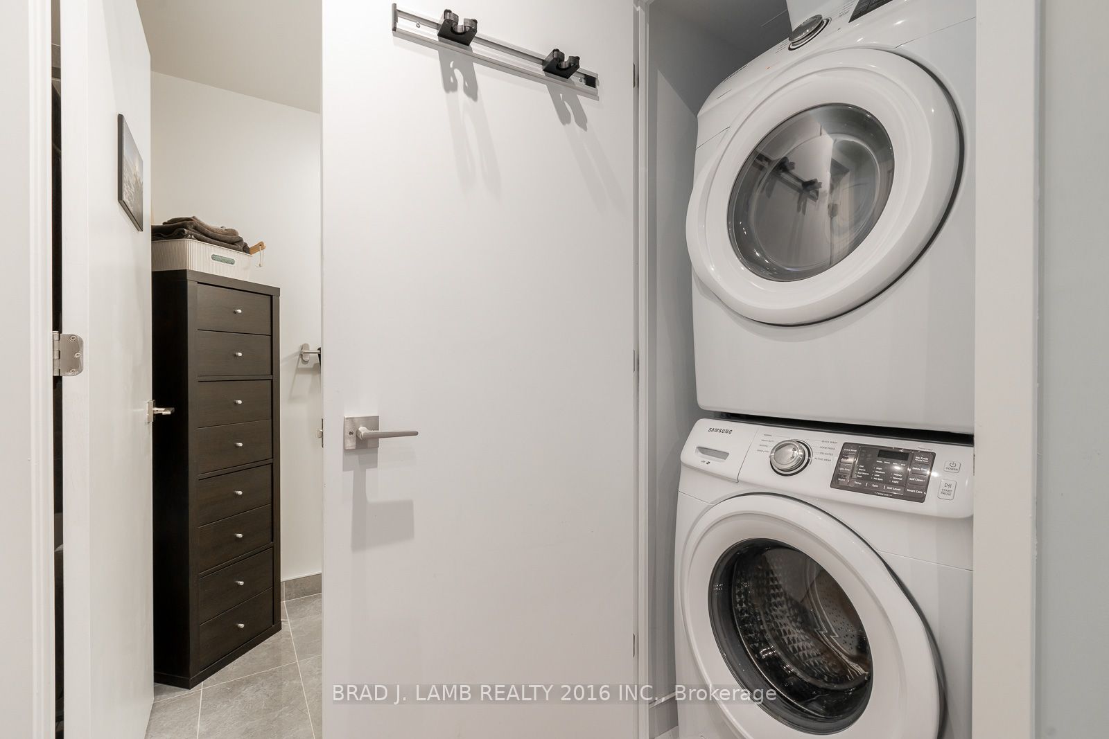 55 Ontario Street 607, Toronto, ON M5A 0T8 photo 5