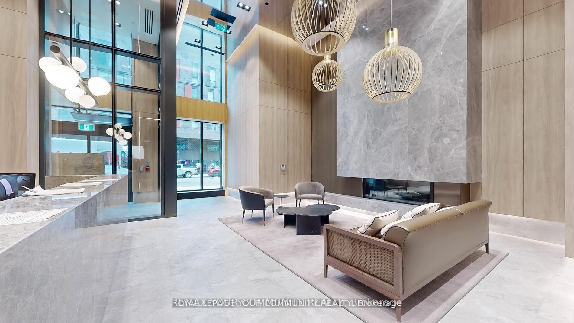 252 Church Street 3812, Toronto, ON M5B 0E6 photo 3