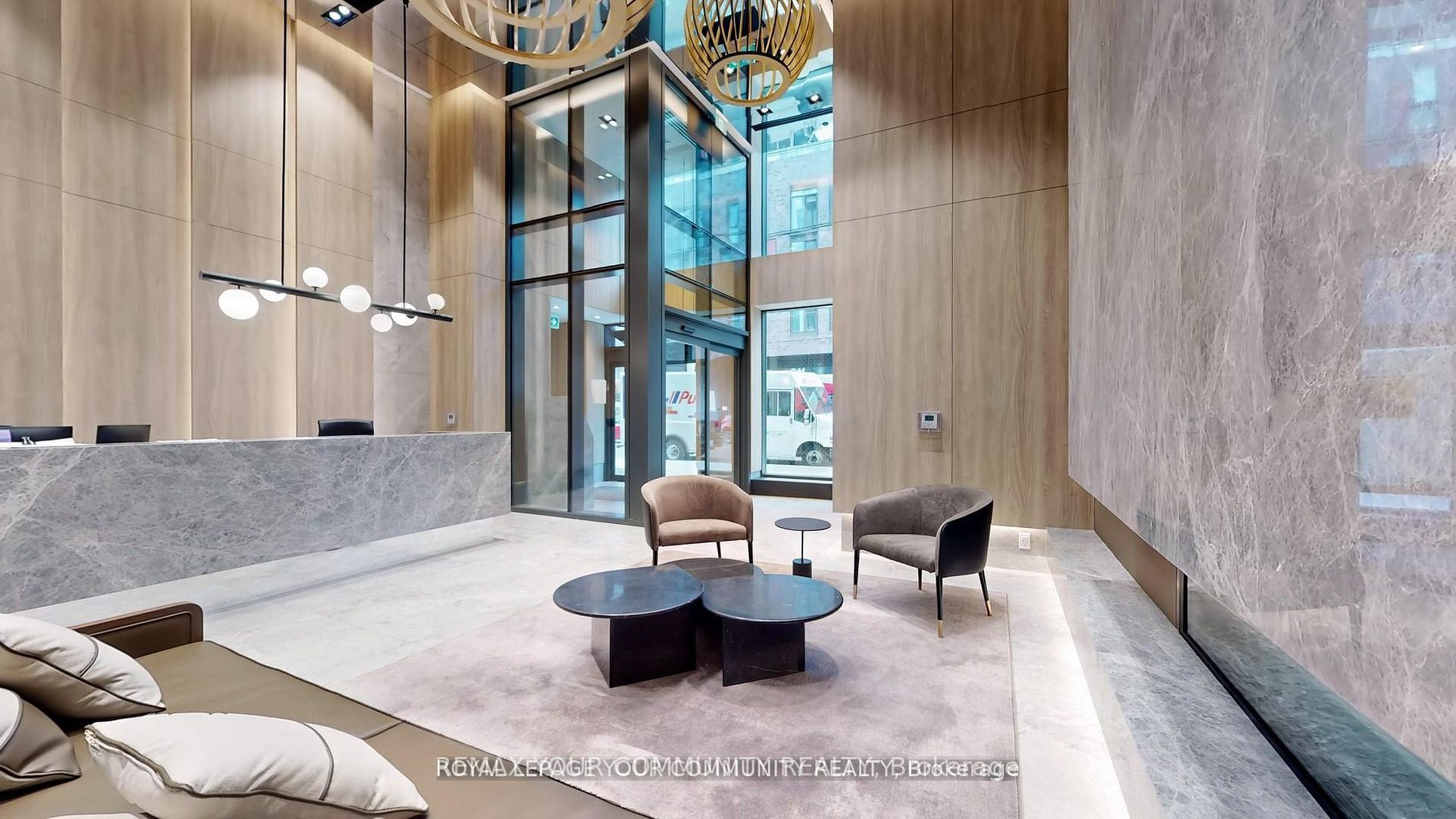 252 Church Street 3812, Toronto, ON M5B 0E6 photo 4