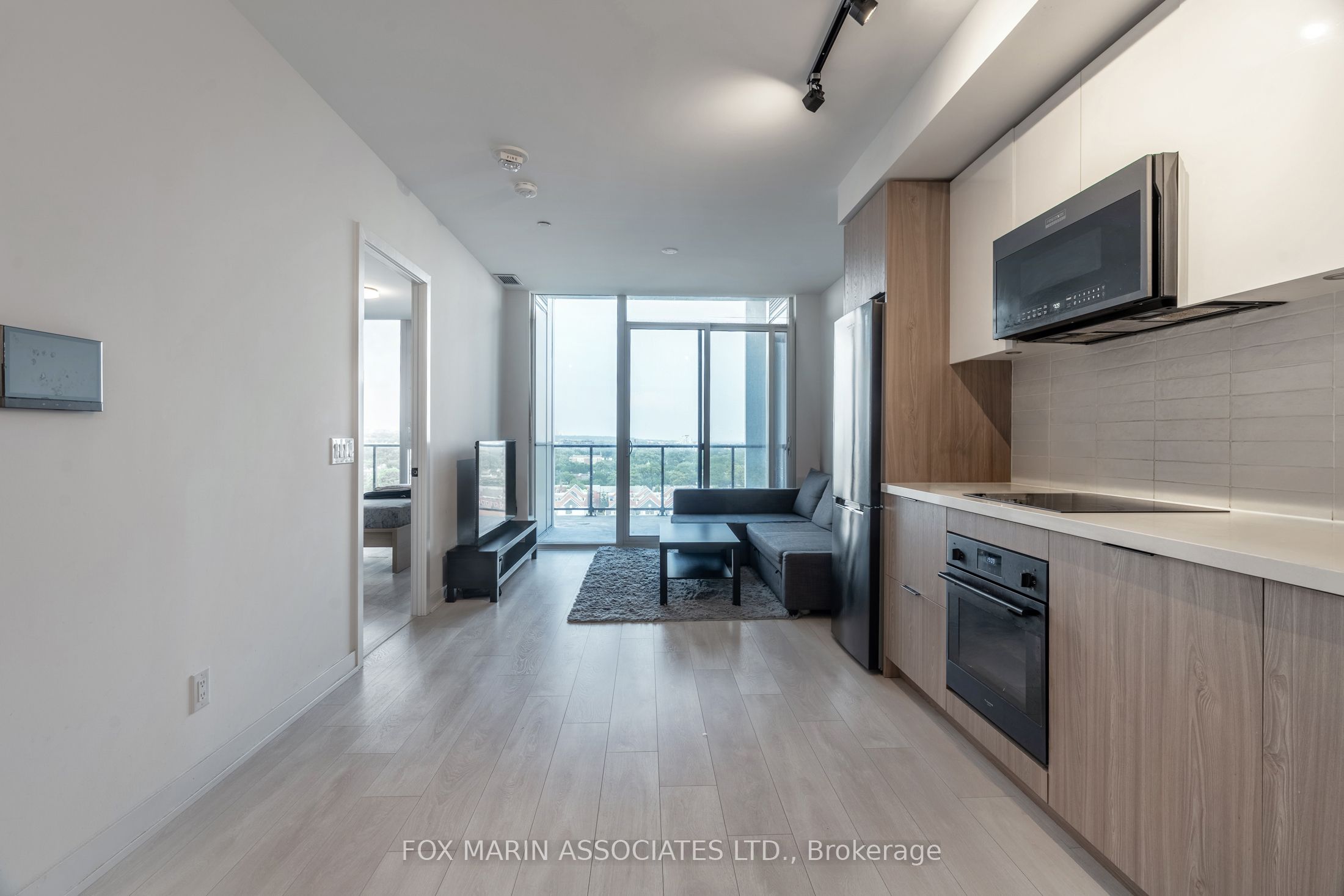 5 Defries Street 1104, Toronto, ON M5A 0W7 photo 4