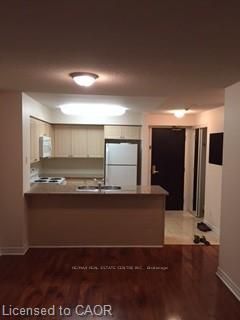 51 Lower Simcoe Street 802, Toronto, ON M5J 3A2 photo 4