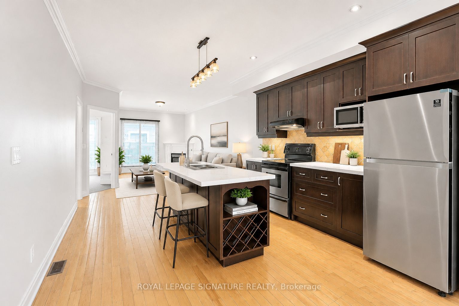 1019A College Street, Toronto, ON M6H 1A8 photo 2
