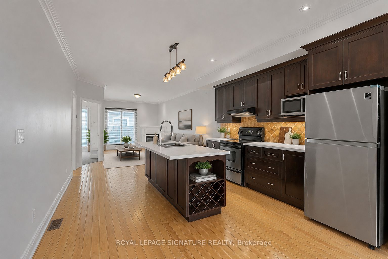 1019A College Street, Toronto, ON M6H 1A8 photo 4